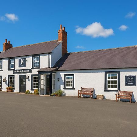 The White Swan Inn Lowick  Экстерьер фото