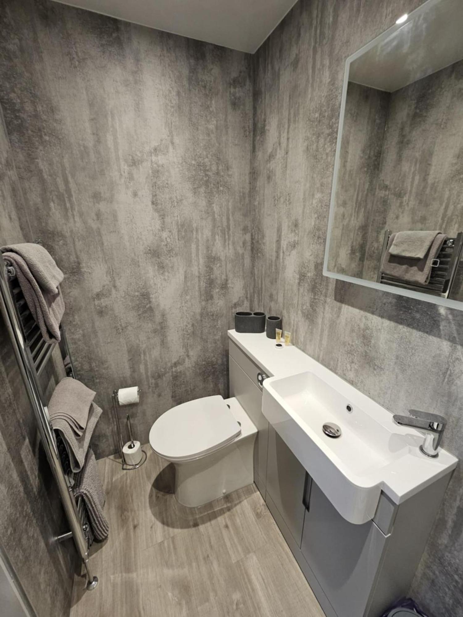 The White Swan Inn Lowick  Экстерьер фото